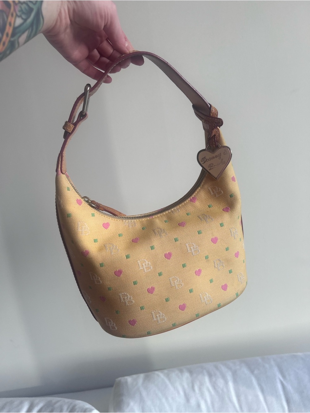 Y2K Easter Yellow Dooney & Bourke Canvas Bucket Bag with Hearts - Picture 2 of 6